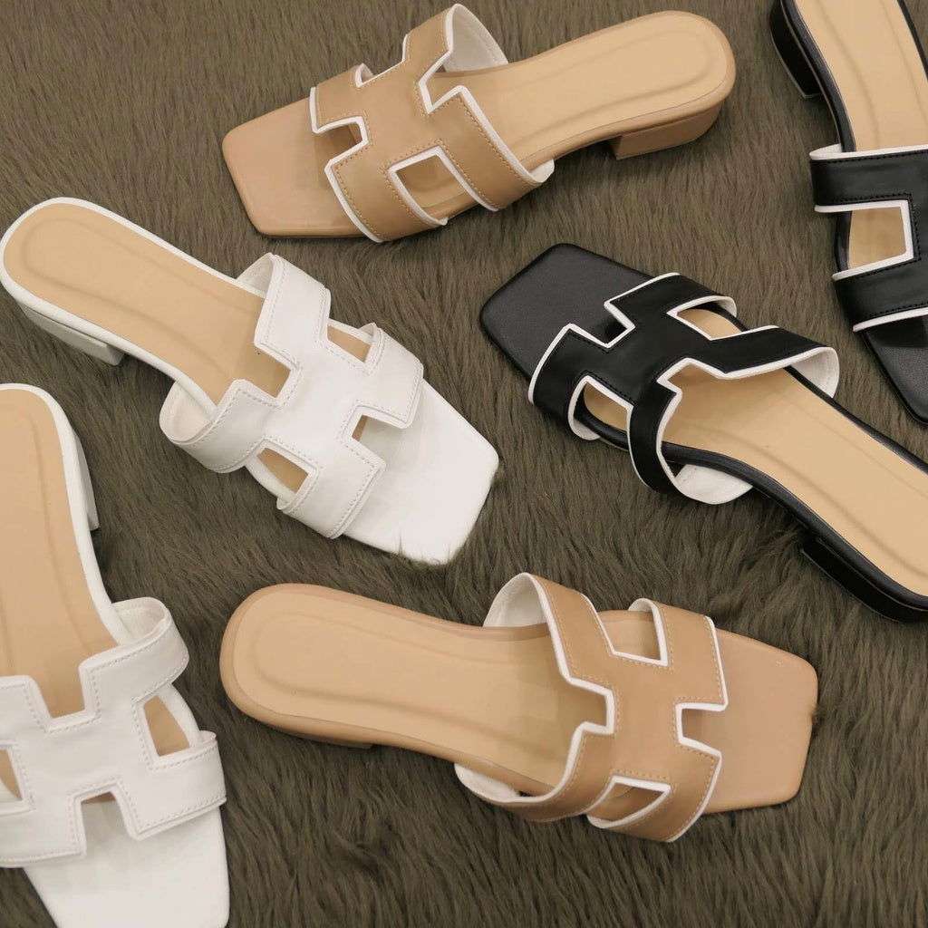 Stylish Ladies Flat Sandals for Daily & Formal Use