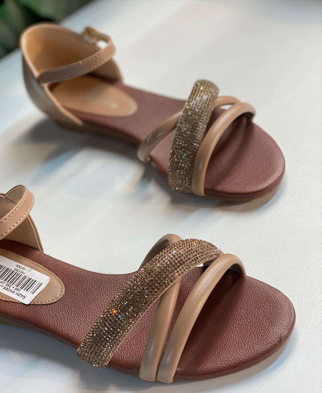 Comfortable Ankle Strap Sandals – Daily Wear
