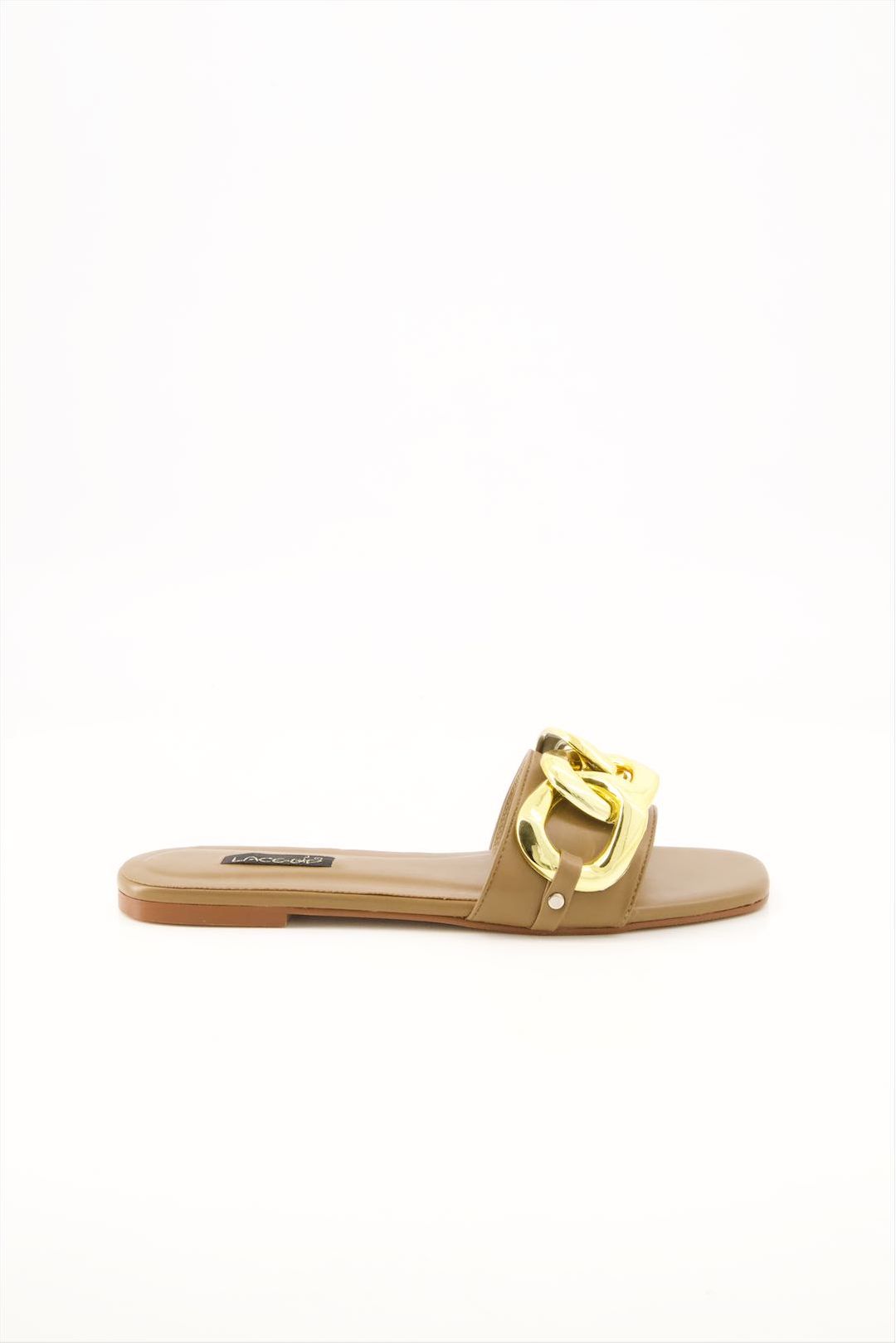Everyday Buckle Sandals for Summer
