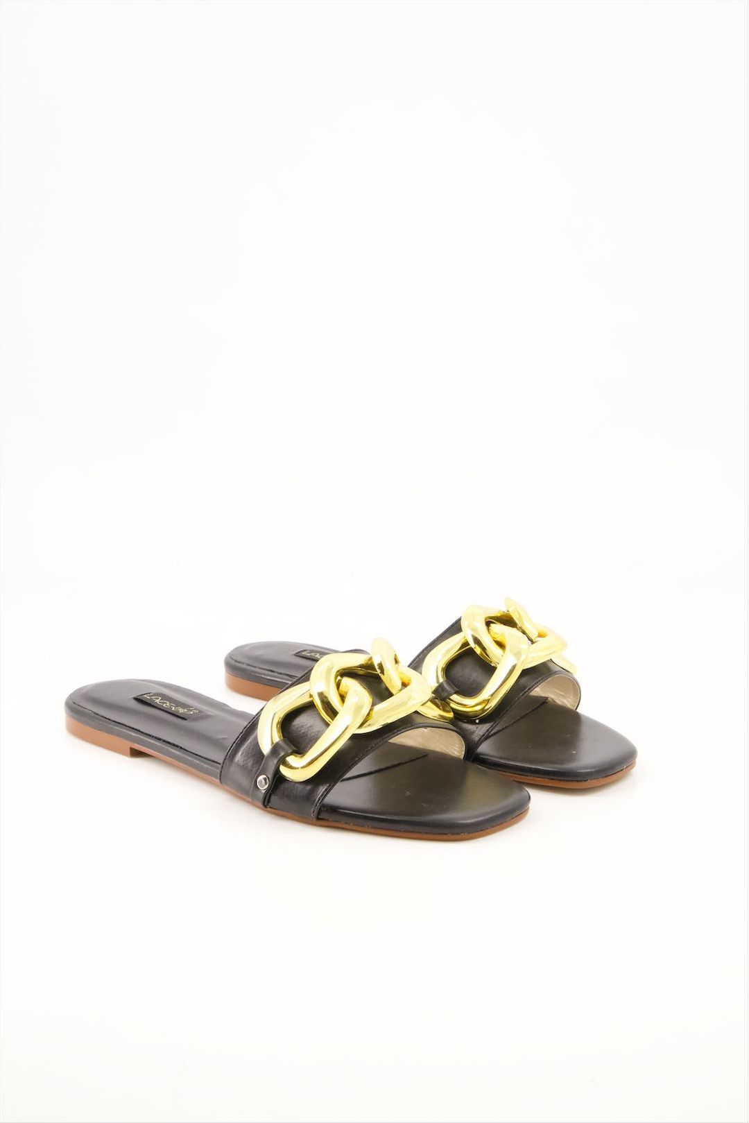 Stylish Flat Sandals for Daily Wear
