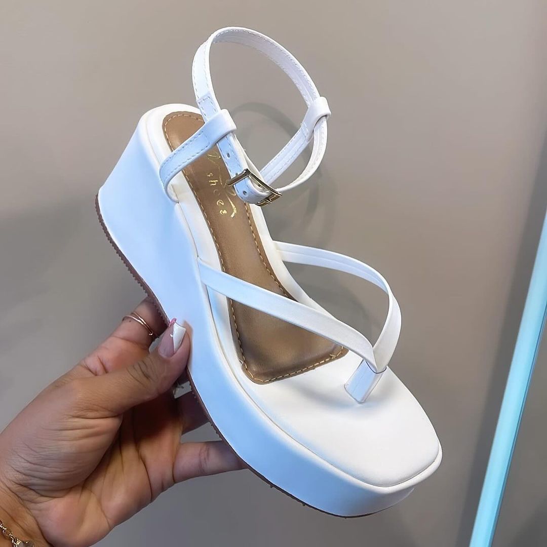 Comfortable White Platform Heels for Weddings & Office Wear
