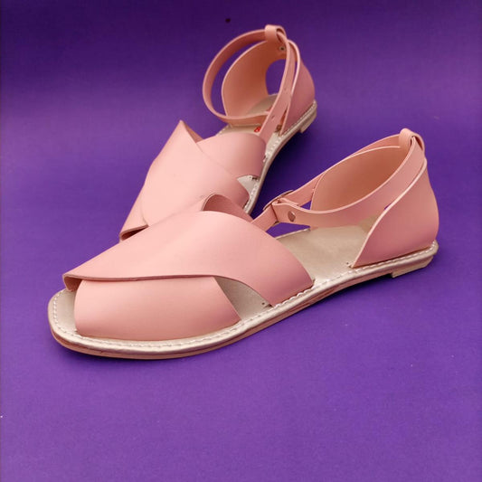 Women’s Flat Sandals Pink – Fashionable, Comfortable and Stylish for Any Occasion - SCSSTORE.PK
