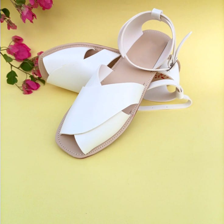 Lightweight Flat Slippers for Women White – SCS Footwear
